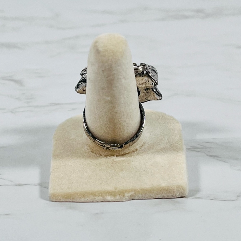 Rhinestone Rose Adjustable Ring - Picture 4 of 10